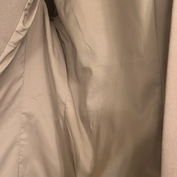 Women’s size 6 blazer. Express - Picture 5 of 12